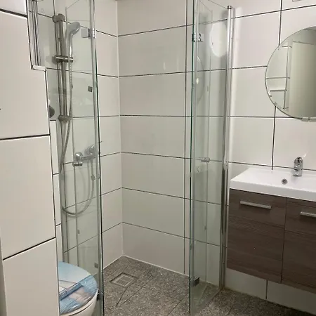 Z 7 Neu-einfach-uebernachtung In Ruedesheim Rüdesheim am Rhein